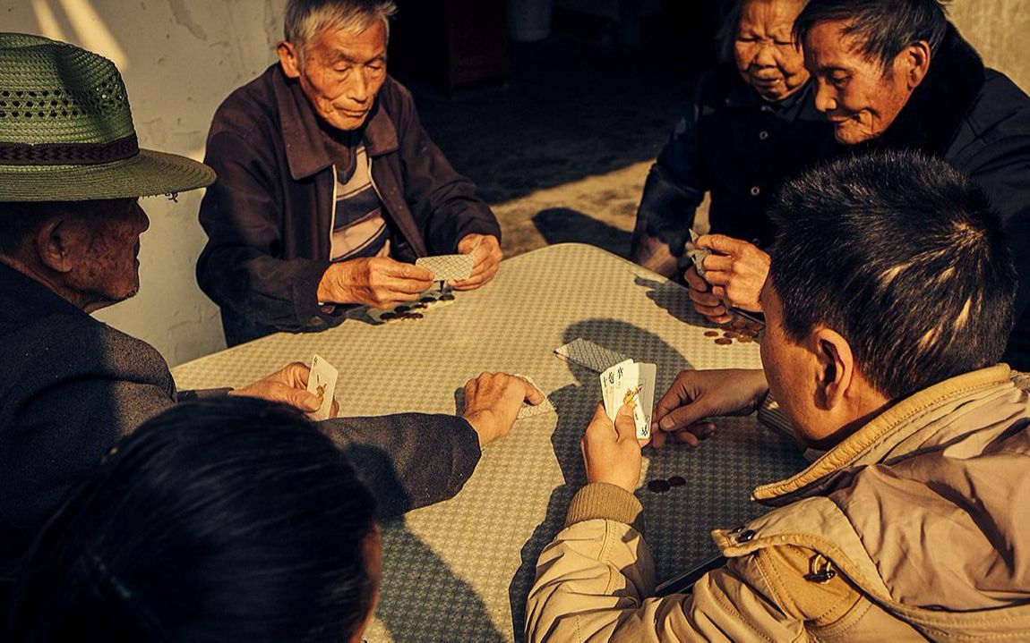 今天那个方向打牌好 今天打牌哪方位好